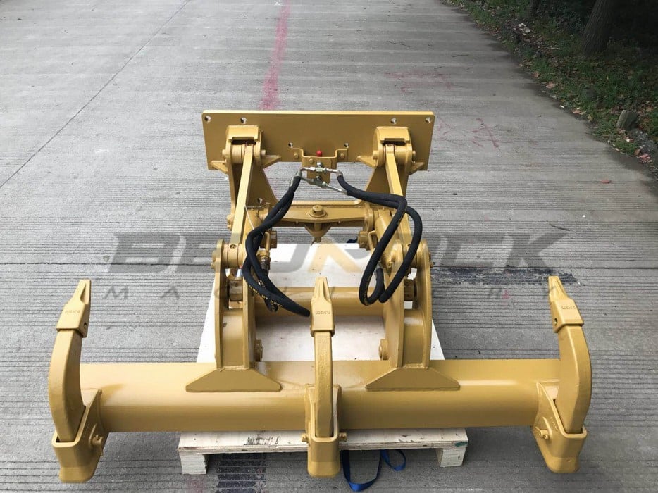 995 Ripper Light MS Ripper fits 951B, 951C, 955 Track Loader for Sale | Headwater ...