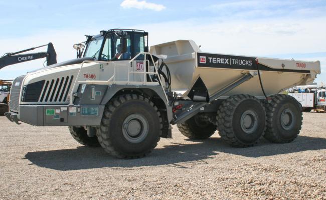 Side Profile TEREX Trucks TA400