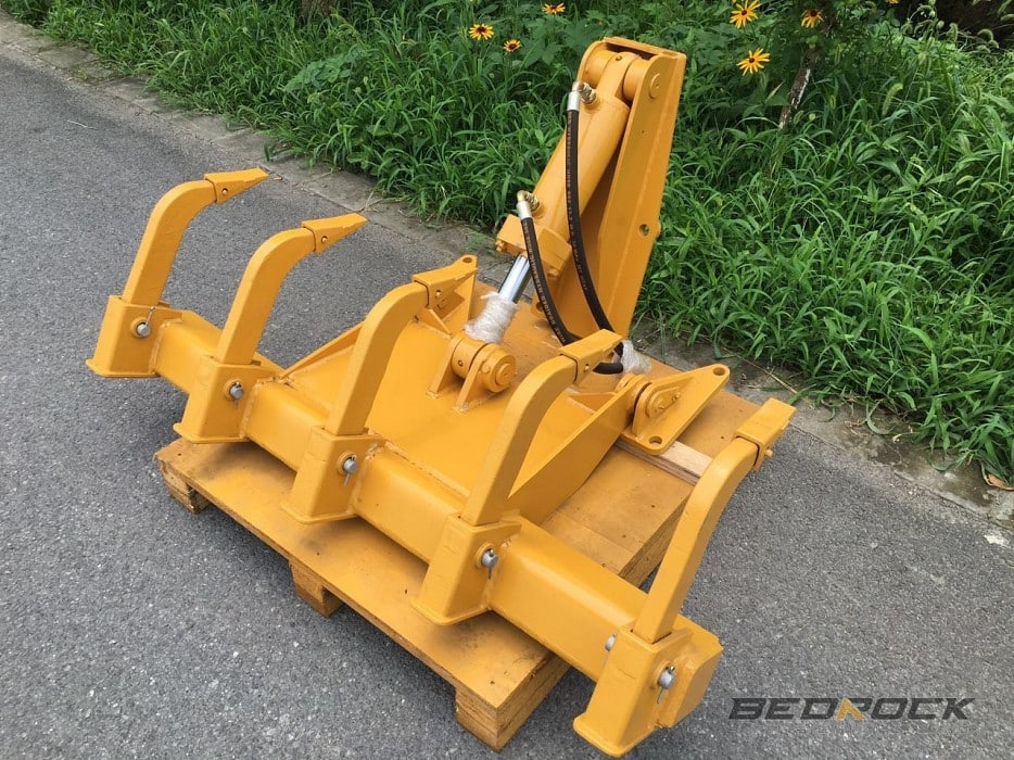 MS Ripper fits CAT 931B 935B/C 939/C Track Loader for Sale | Headwater ...